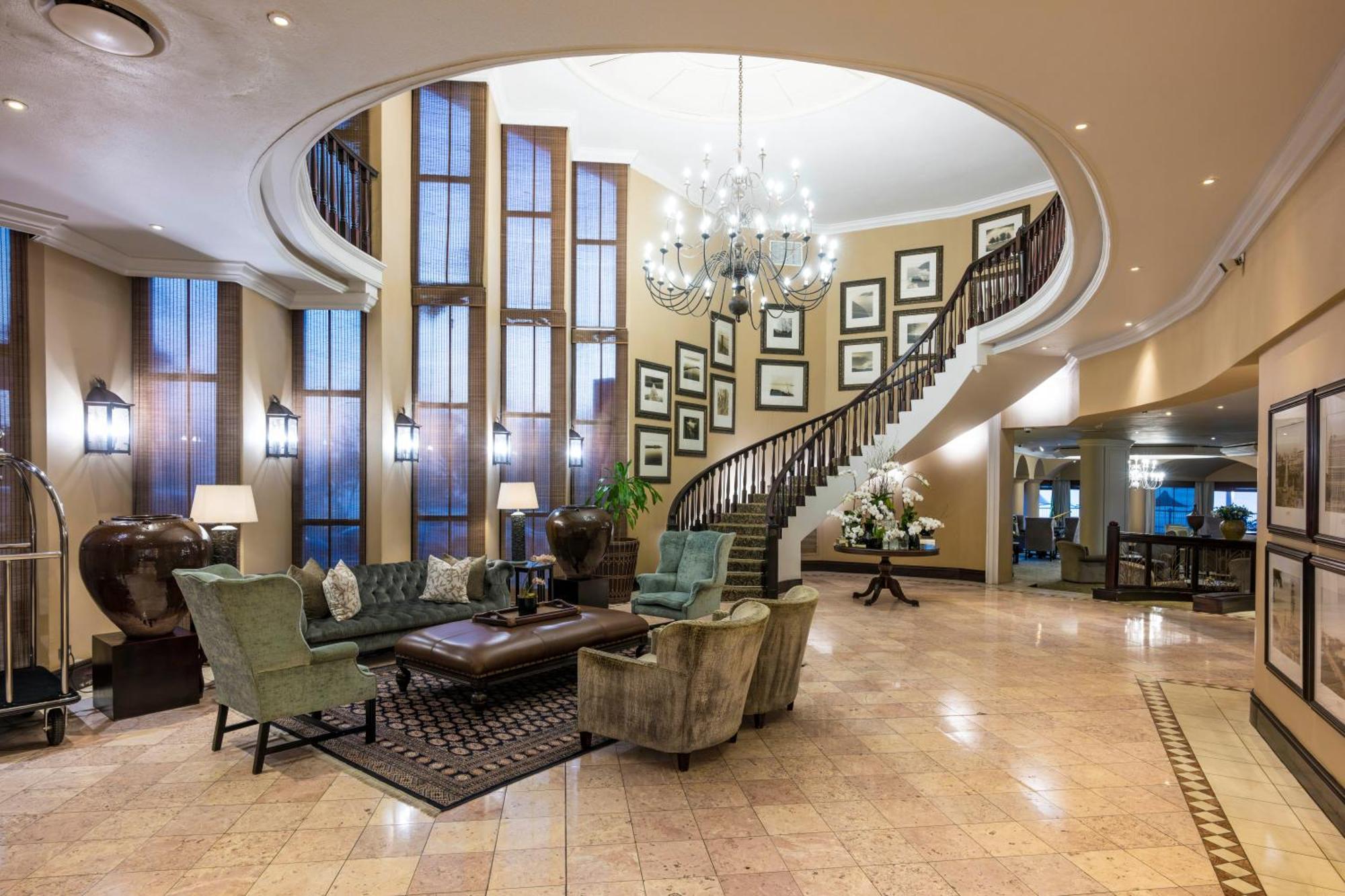Beverly Hills Durban Extérieur photo The interior of the hotel
